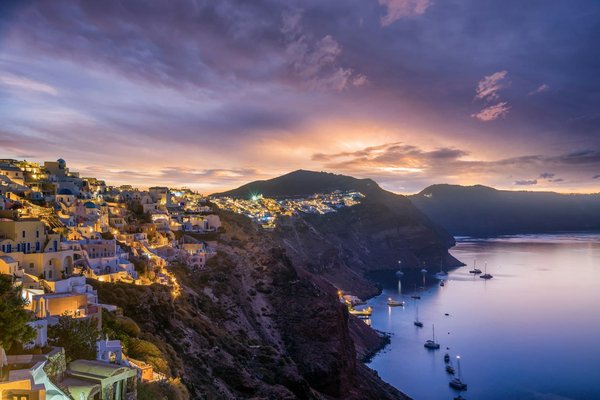 Quali miglioramenti ha portato l'IA nella previsione dell'andamento dei mercati azionari?